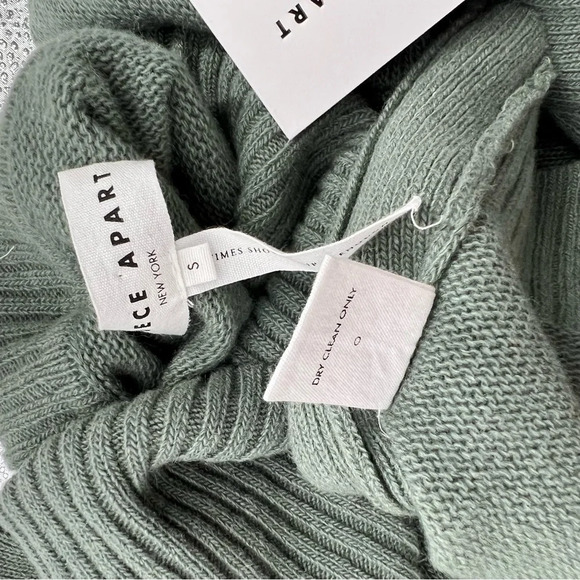 NWT Apiece Apart Aster Oversized Turtleneck Wool Cashmere Sweater Pullover XS S - Picture 16 of 16